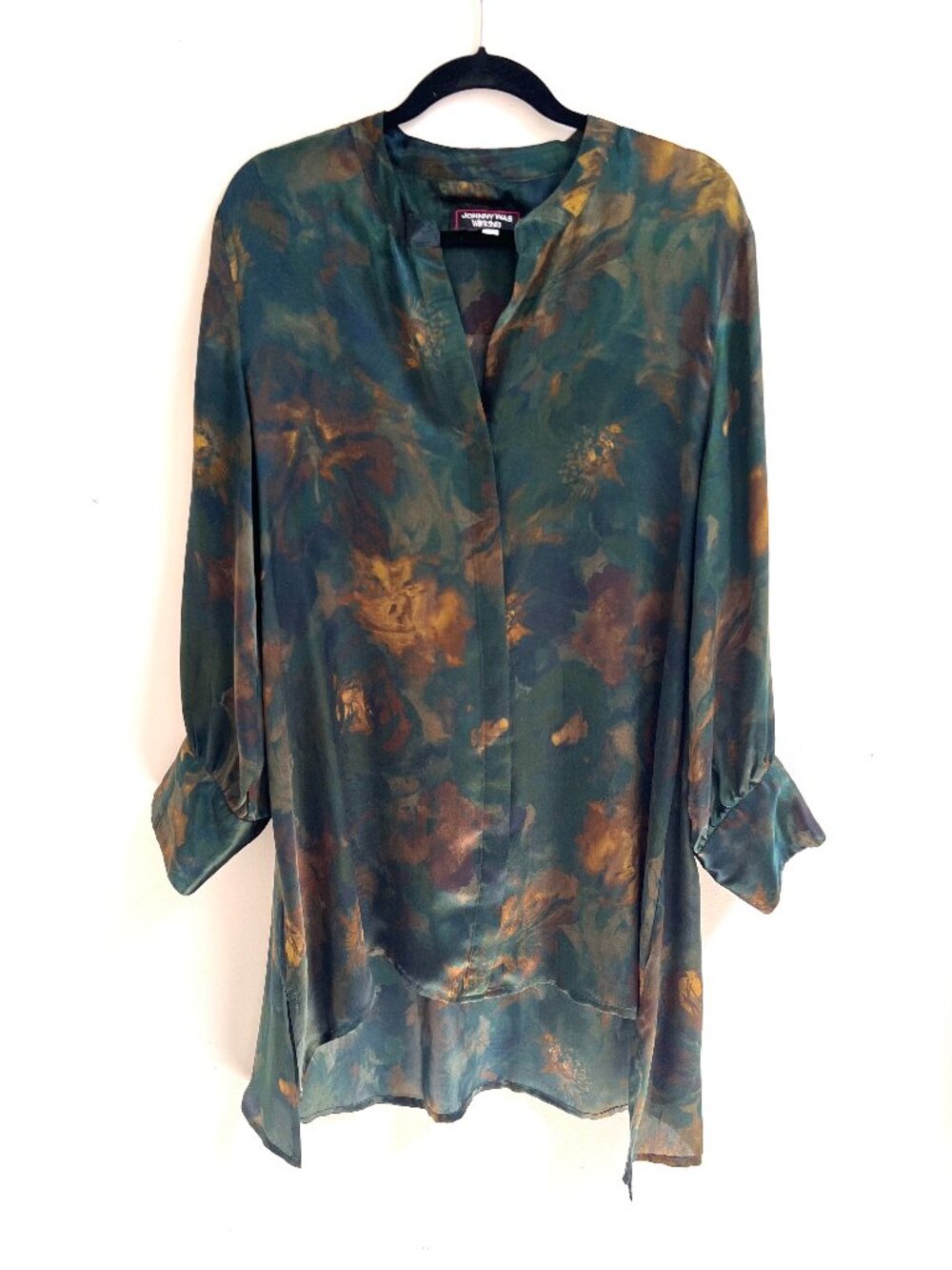 Johnny Was Workshop Abstract Floral 100% Silk High Low Blouse Size M